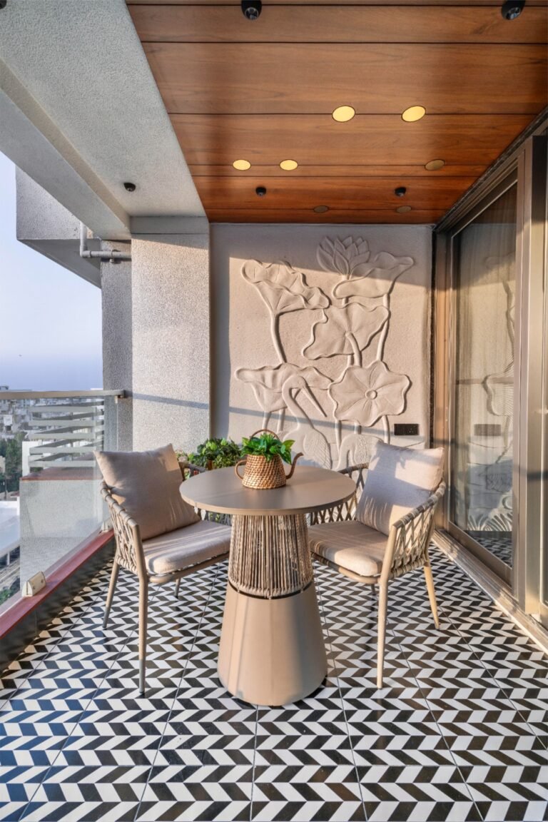 Balcony Design Ideas for Apartment Living | Tips