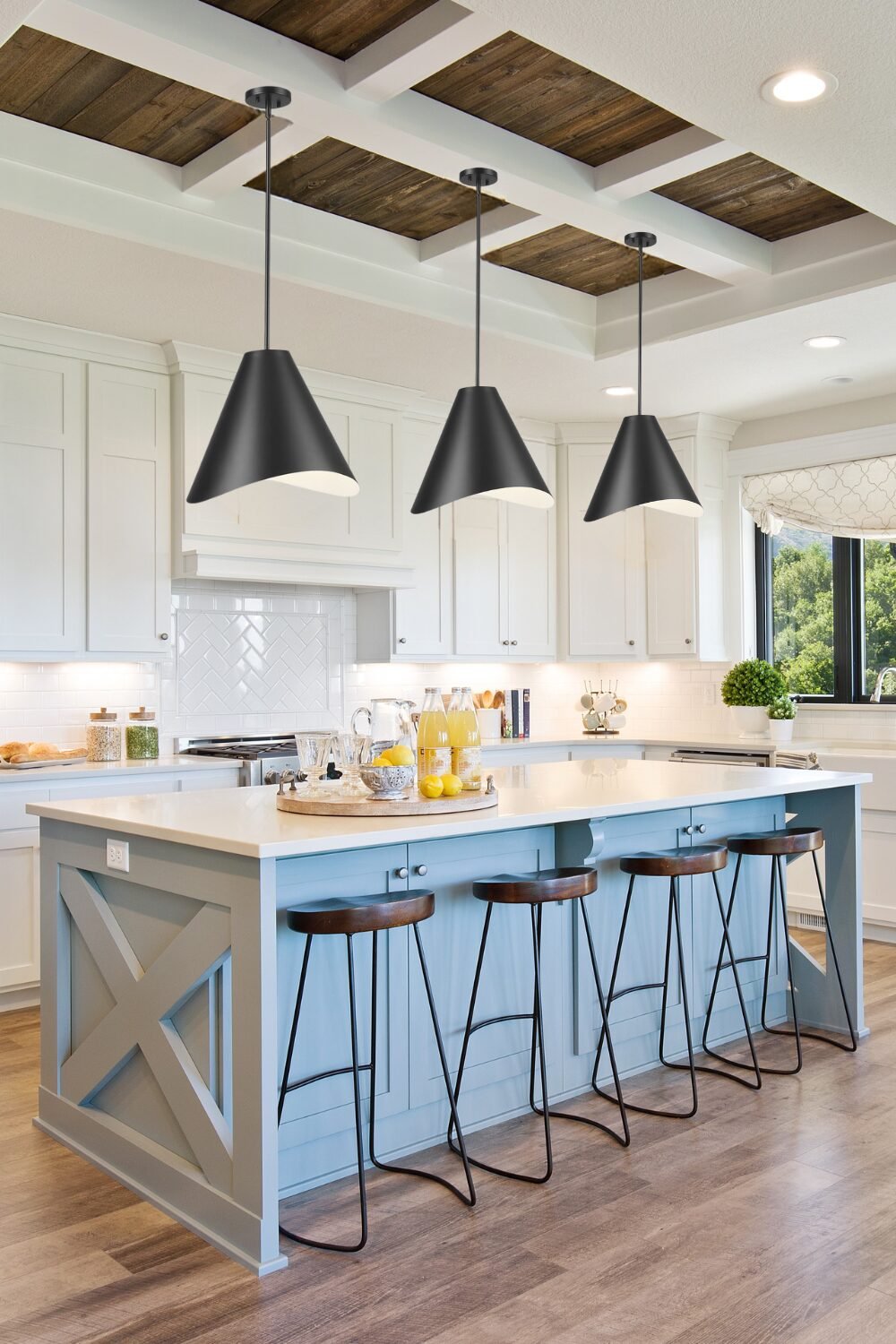 Light It Right: 29 Kitchen Lighting Ideas That Instantly Upgrade Your Space