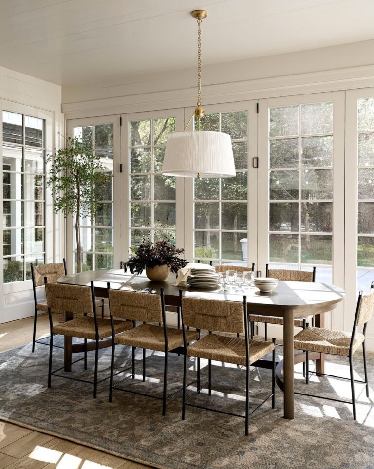 Must-Have Kitchen Table Decor Ideas to Elevate Your Home